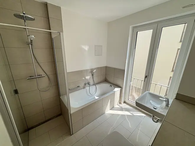 4 Zimmer Wohnung mit 99 m² in Dresden – Bild 3