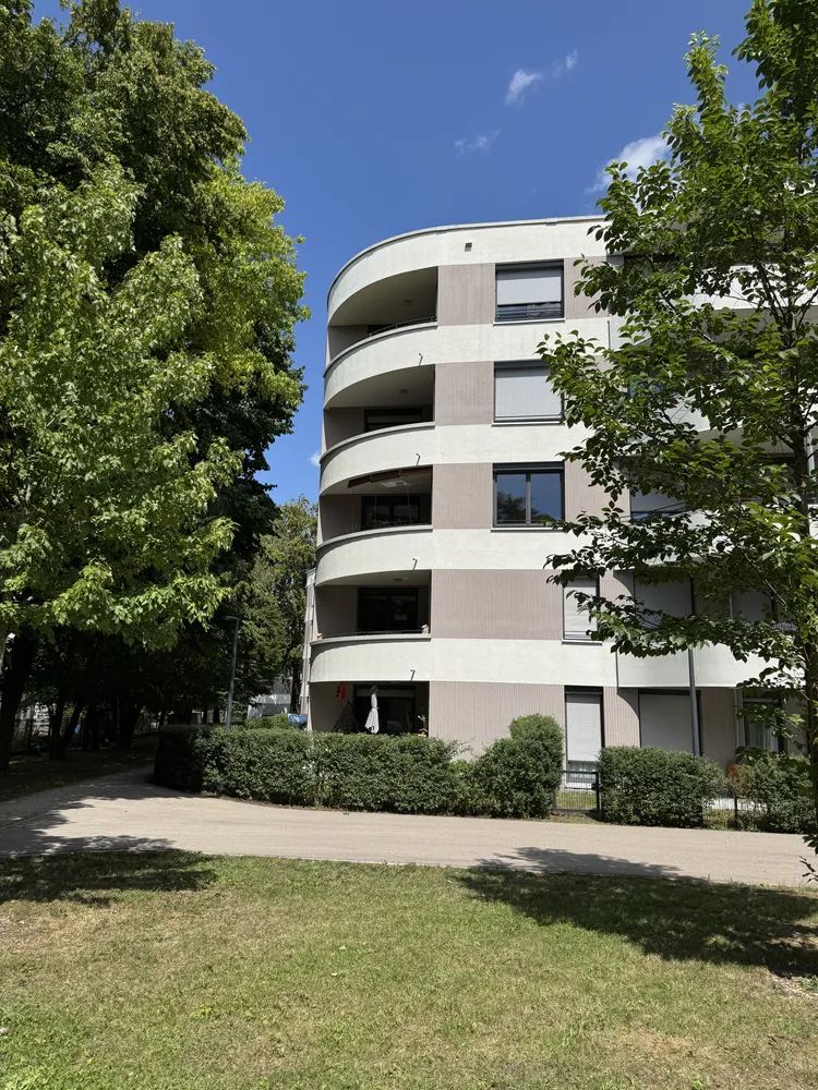 3 Zimmer Wohnung mit 82 m² in Augsburg – Bild 2