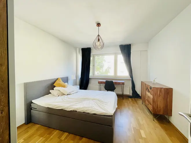 4 Zimmer Wohnung mit 115 m² in Frankfurt am Main – Bild 7