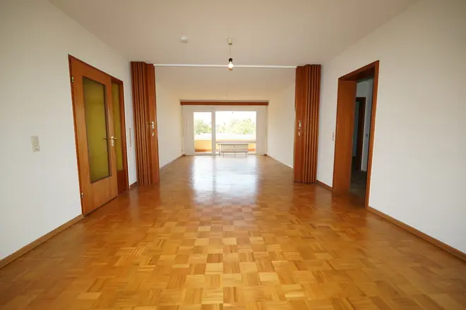 5 Zimmer Wohnung mit 116 m² in Freiburg im Breisgau – Bild 1