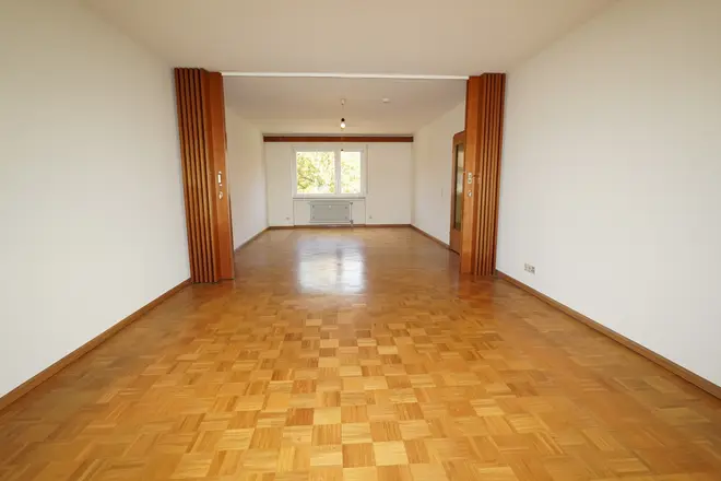 5 Zimmer Wohnung mit 116 m² in Freiburg im Breisgau – Bild 2