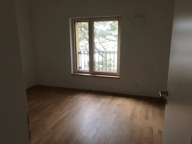 3 Zimmer Wohnung mit 117 m² in München – Bild 4