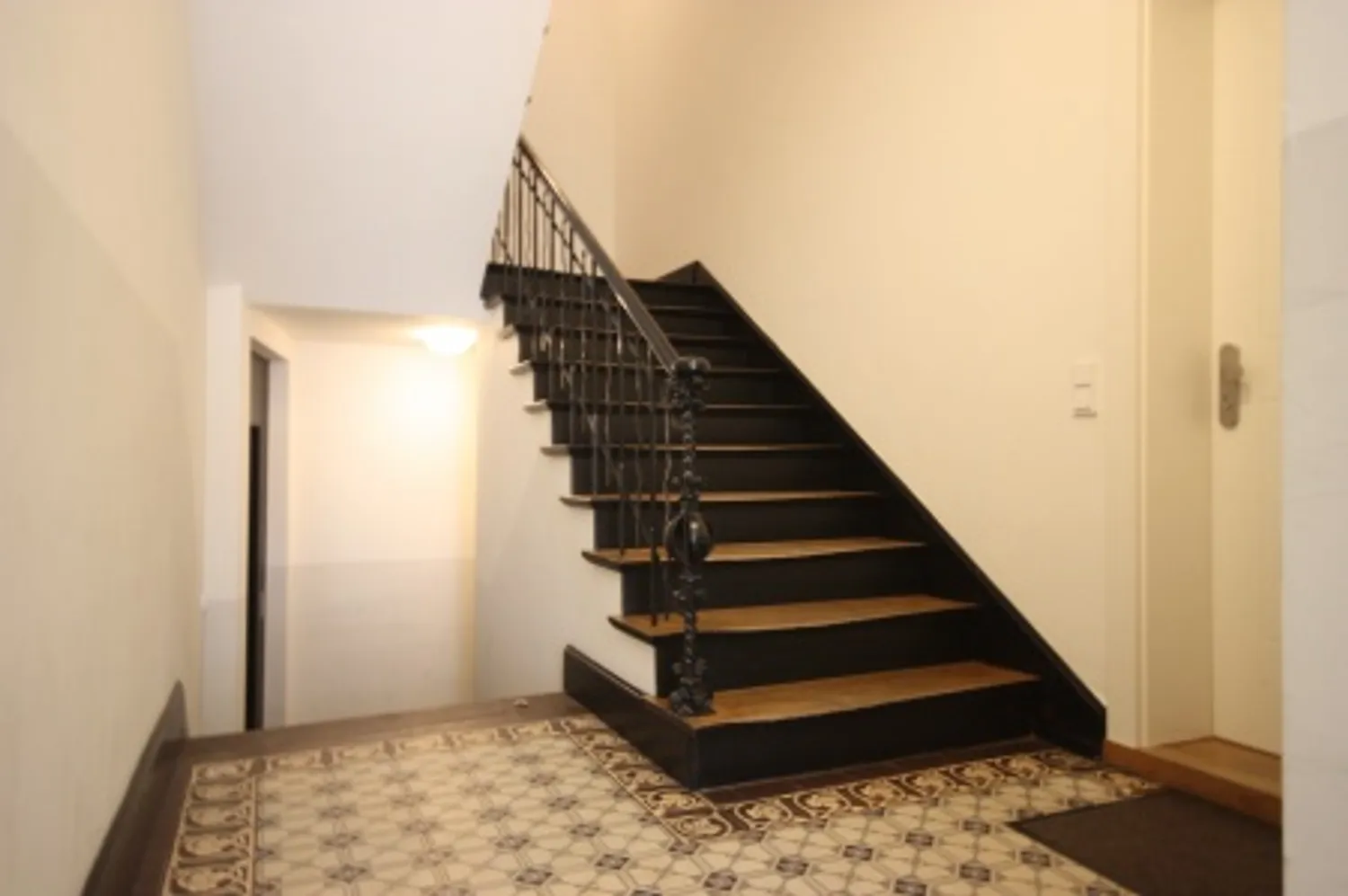 5 Zimmer Wohnung mit 131 m² in Frankfurt am Main – Bild 11