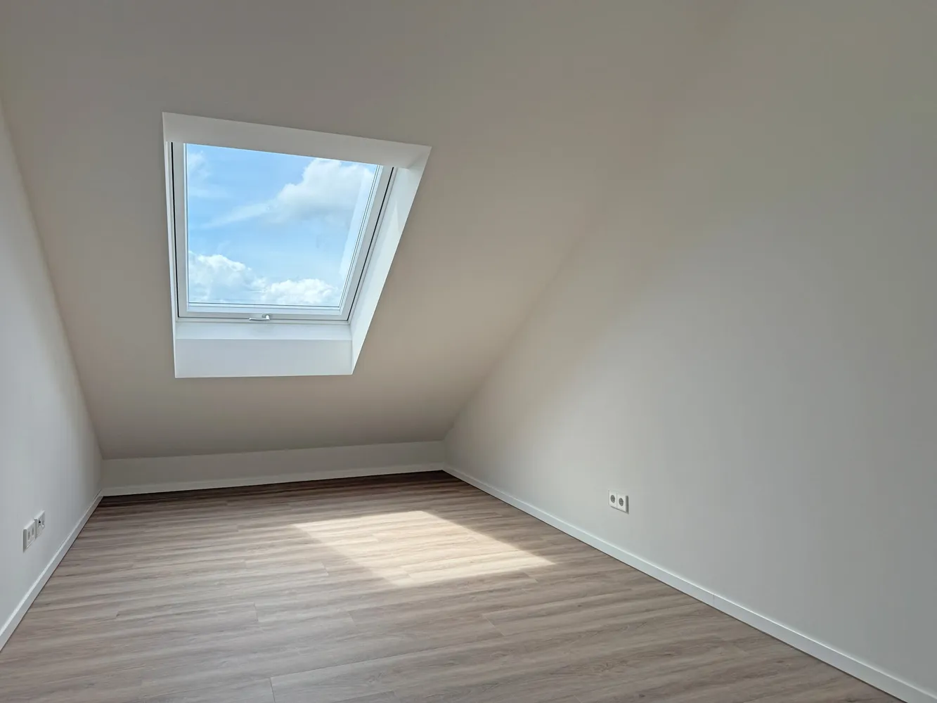 5 Zimmer Wohnung mit 119 m² in Böblingen – Bild 11