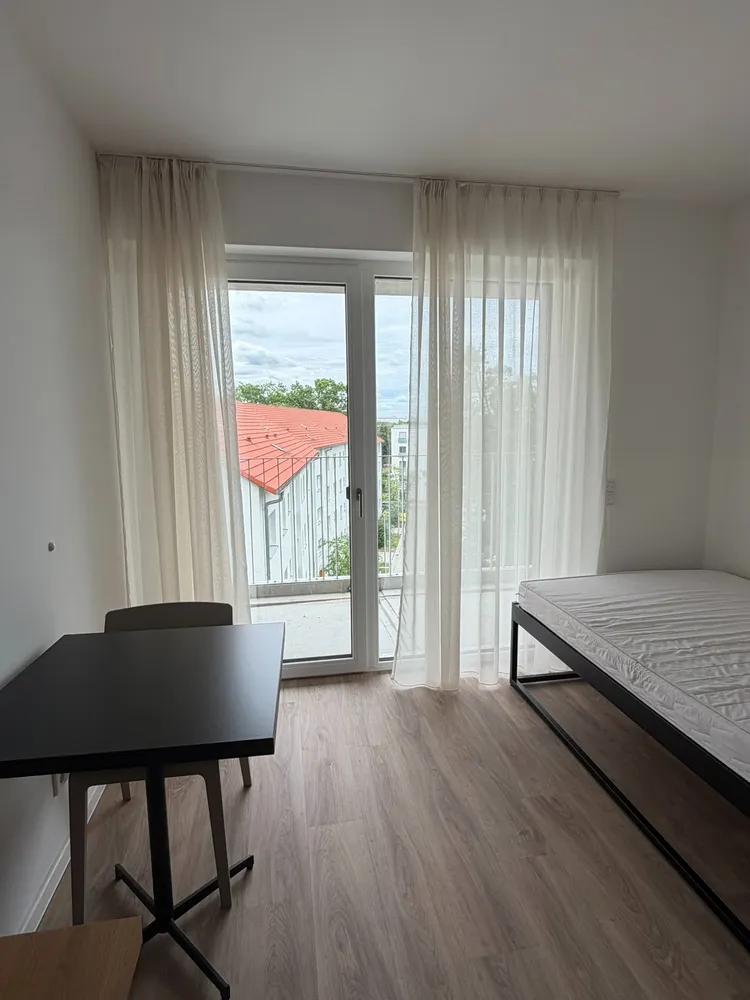 1 Zimmer Wohnung mit 27 m² in Erlangen – Bild 1
