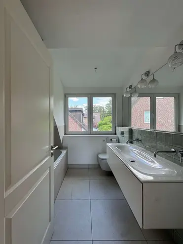 7 Zimmer Haus mit 220 m² in Hamburg – Bild 12