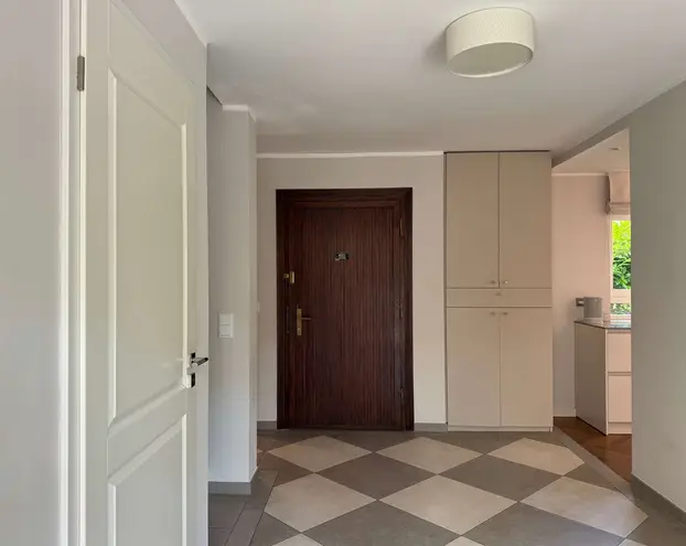 7 Zimmer Haus mit 220 m² in Hamburg – Bild 2