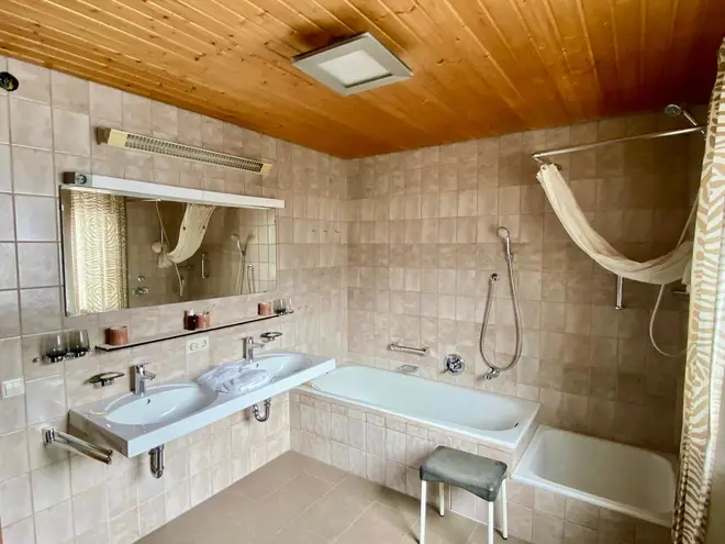8 Zimmer Haus mit 180 m² in Karlsruhe – Bild 8