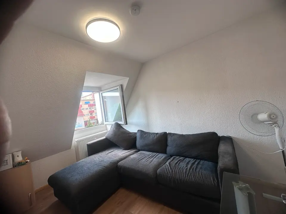2 Zimmer Wohnung mit 34 m² in Kaiserslautern – Bild 2