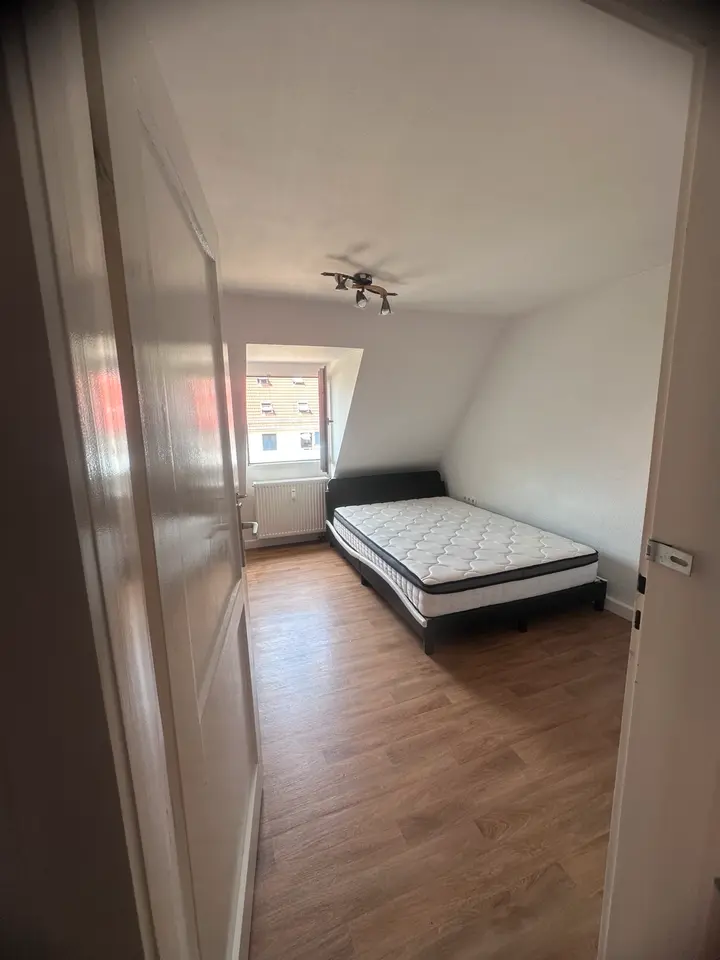 2 Zimmer Wohnung mit 34 m² in Kaiserslautern – Bild 10