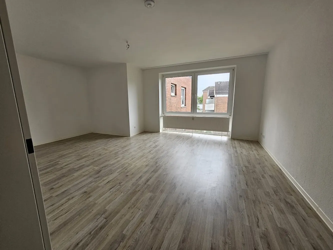 3 Zimmer Wohnung mit 69 m² in Bremerhaven – Bild 2