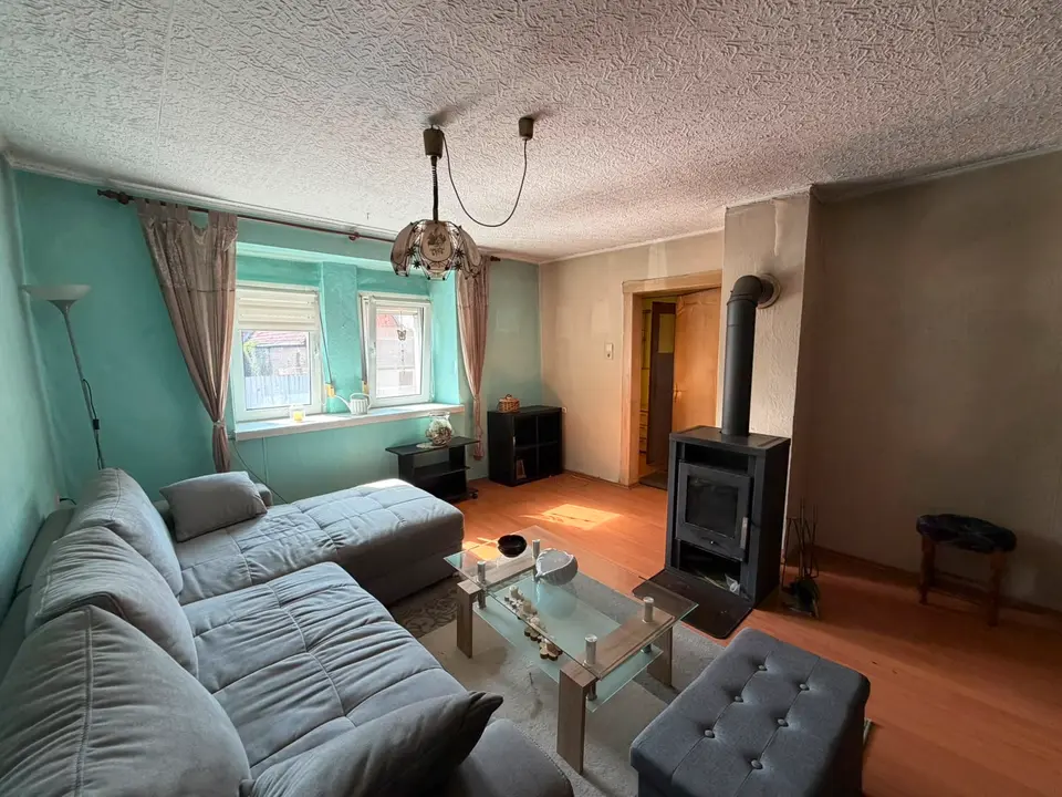 4 Zimmer Haus mit 100 m² in Sangerhausen – Bild 2