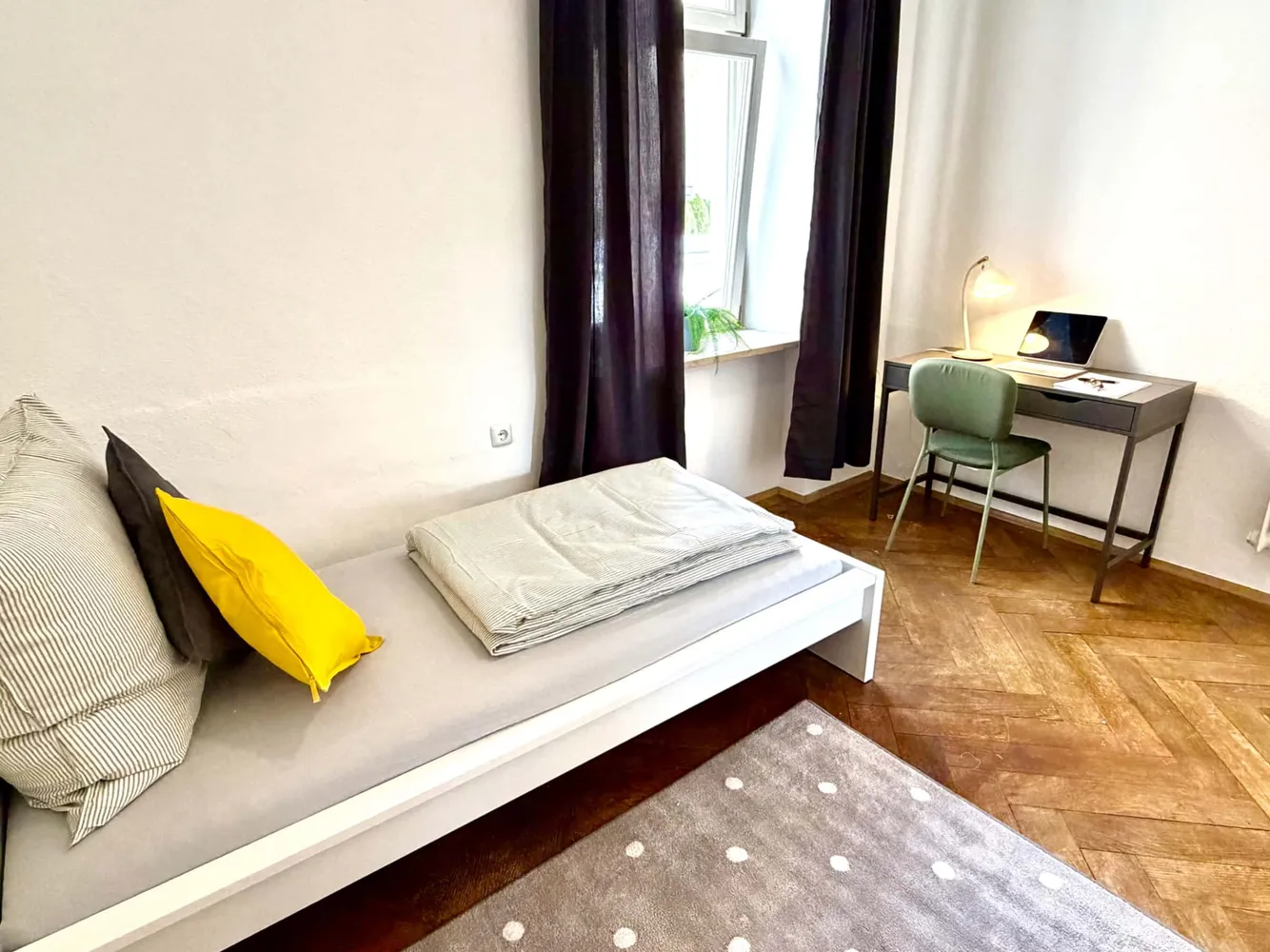 WG-Zimmer mit 13 m² in München – Bild 1