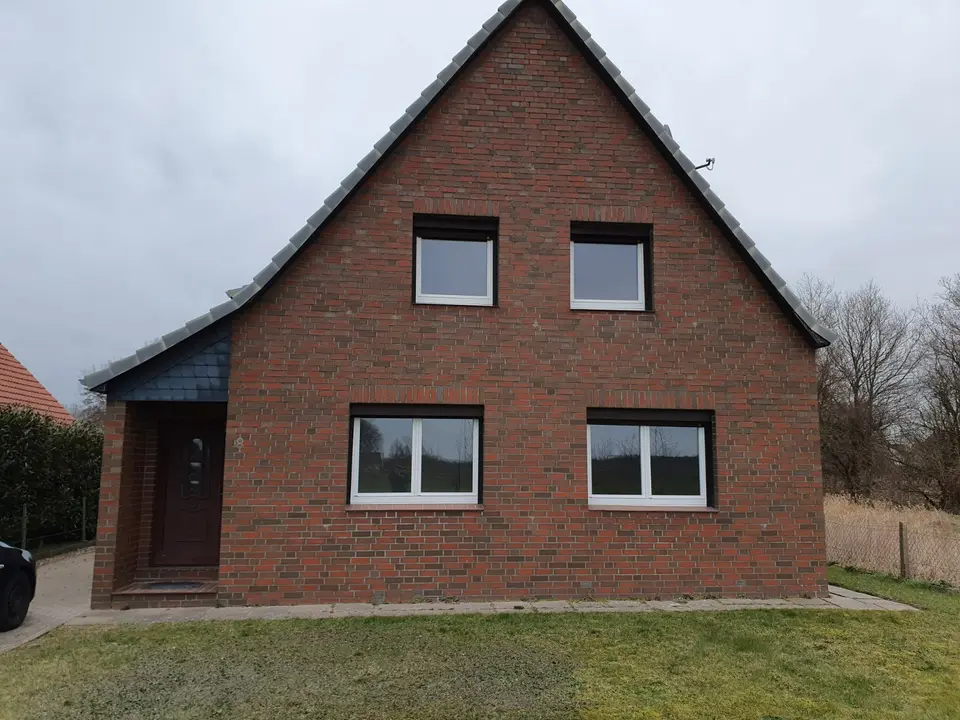 7 Zimmer Haus mit 130 m² in Delmenhorst – Bild 1