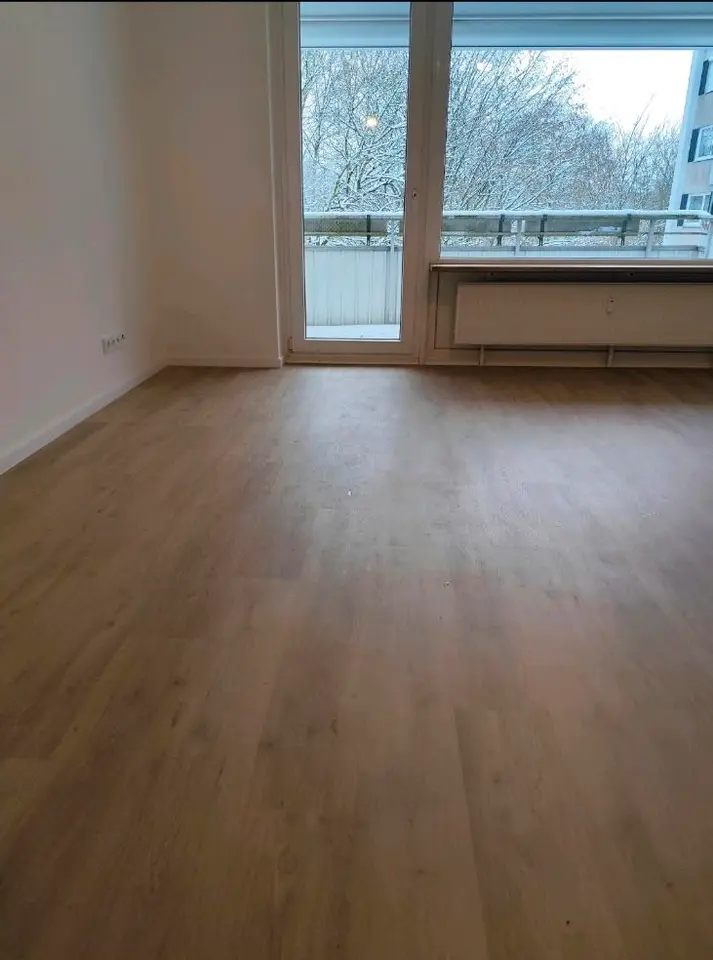 5 Zimmer Wohnung mit 99 m² in Kiel – Bild 2