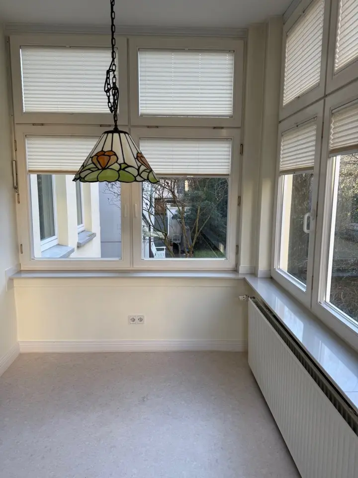 7 Zimmer Wohnung mit 220 m² in Oldenburg – Bild 6