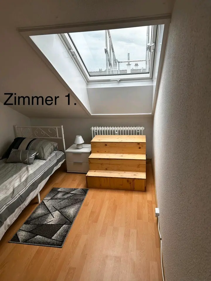 WG-Zimmer mit 180 m² in Rastatt – Bild 1