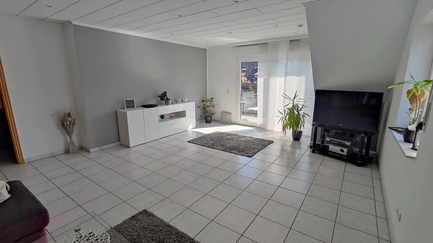 5 Zimmer Wohnung mit 120 m² in Oberhausen – Bild 2