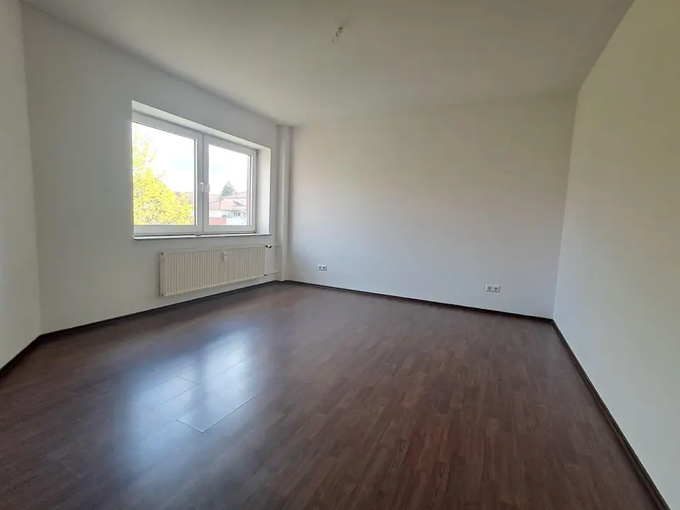 3 Zimmer Wohnung mit 79 m² in Hannover – Bild 1