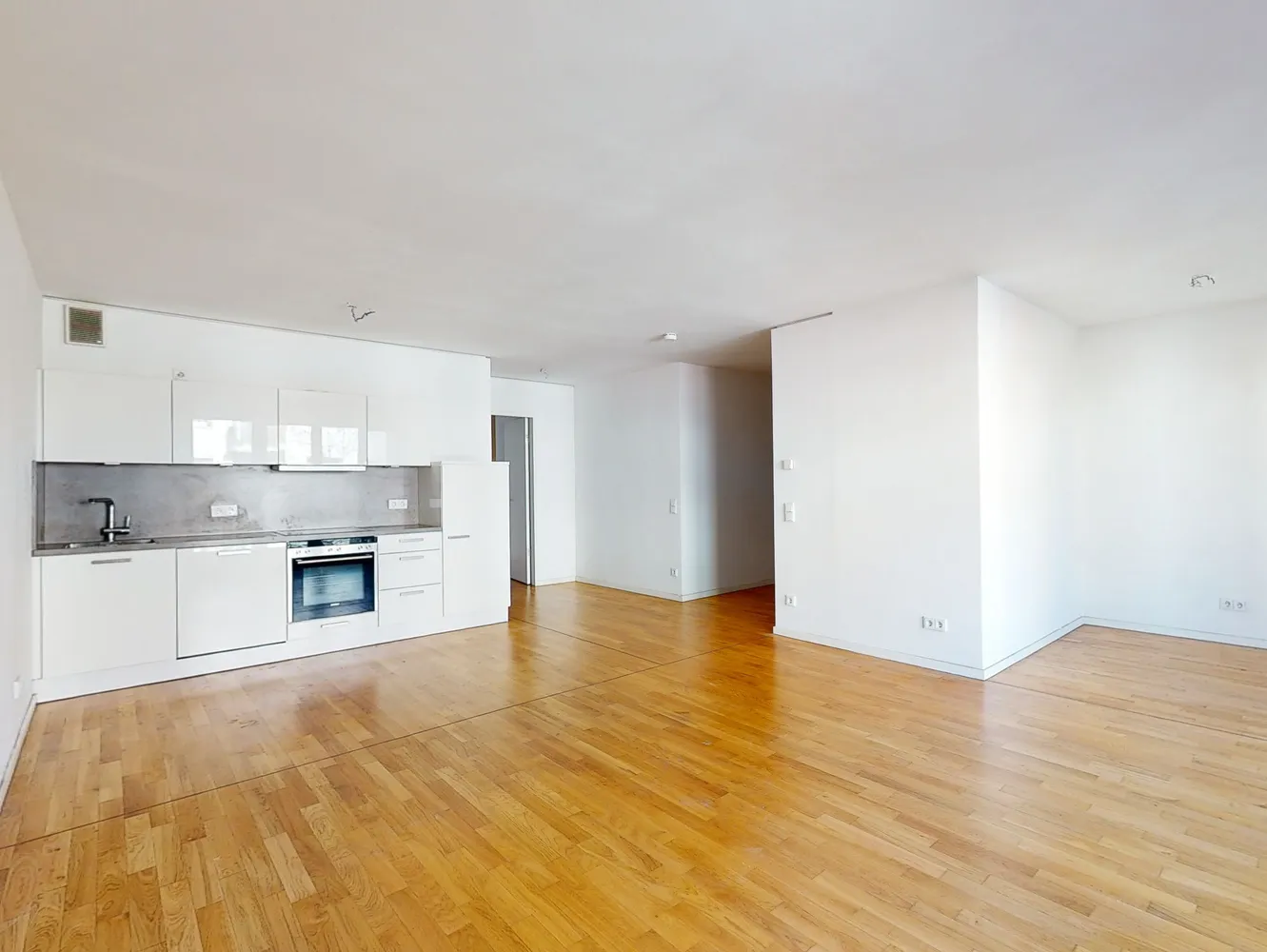 4 Zimmer Wohnung mit 124 m² in Frankfurt am Main – Bild 1