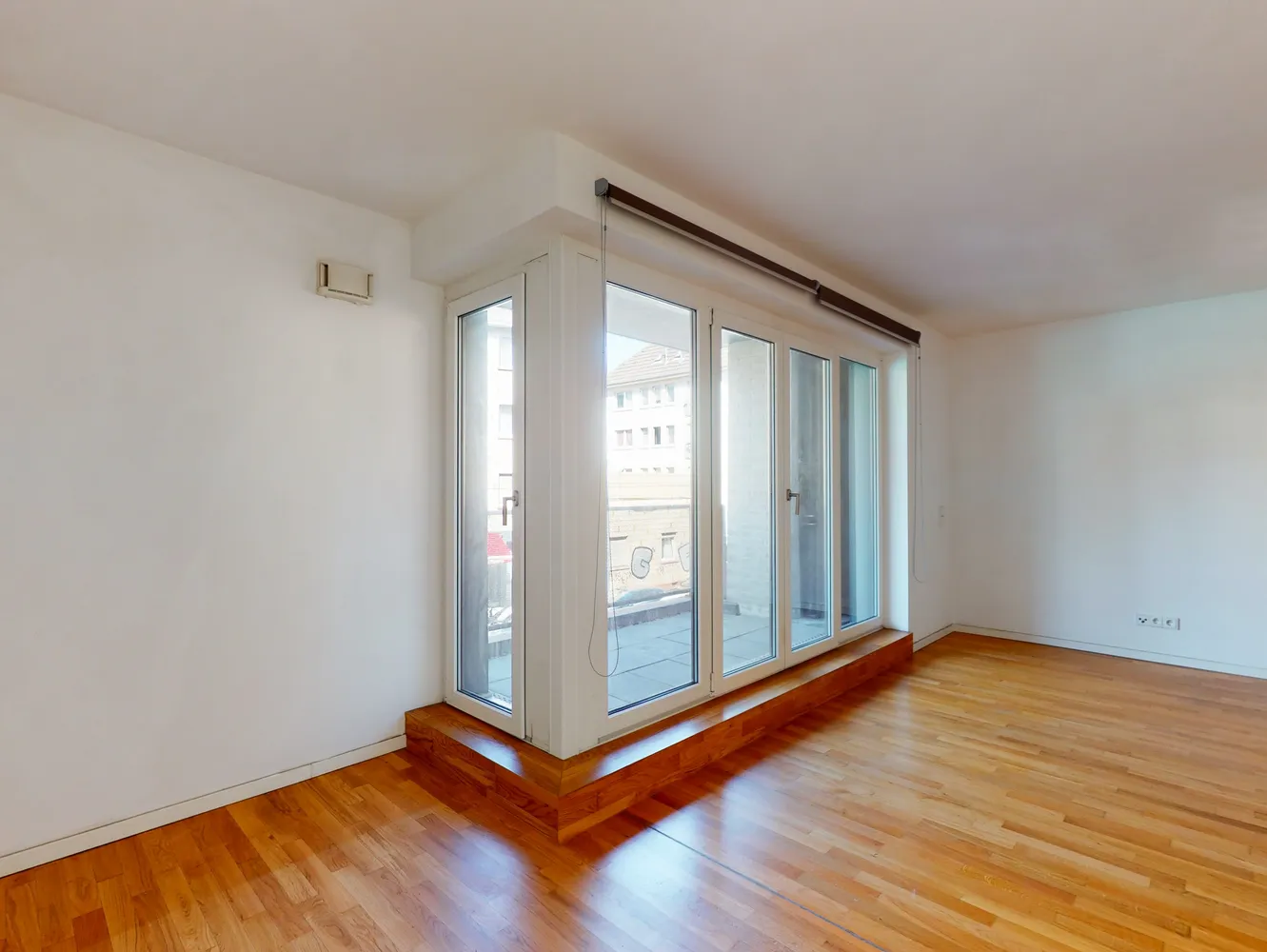 4 Zimmer Wohnung mit 124 m² in Frankfurt am Main – Bild 3