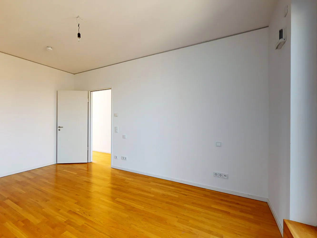 4 Zimmer Wohnung mit 124 m² in Frankfurt am Main – Bild 8