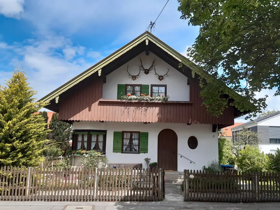 WG-Zimmer mit 120 m² in Garmisch-Partenkirchen – Bild 1