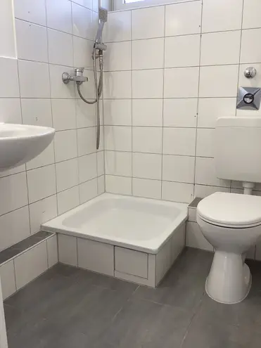2 Zimmer Wohnung mit 55 m² in Lübeck – Bild 4