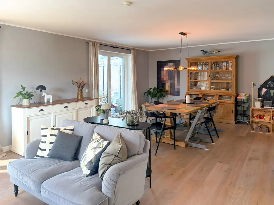 8 Zimmer Haus mit 250 m² in Neumünster – Bild 5