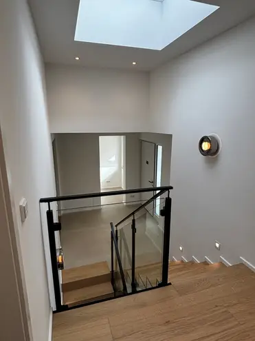 3 Zimmer Haus mit 190 m² in Wiesbaden – Bild 8