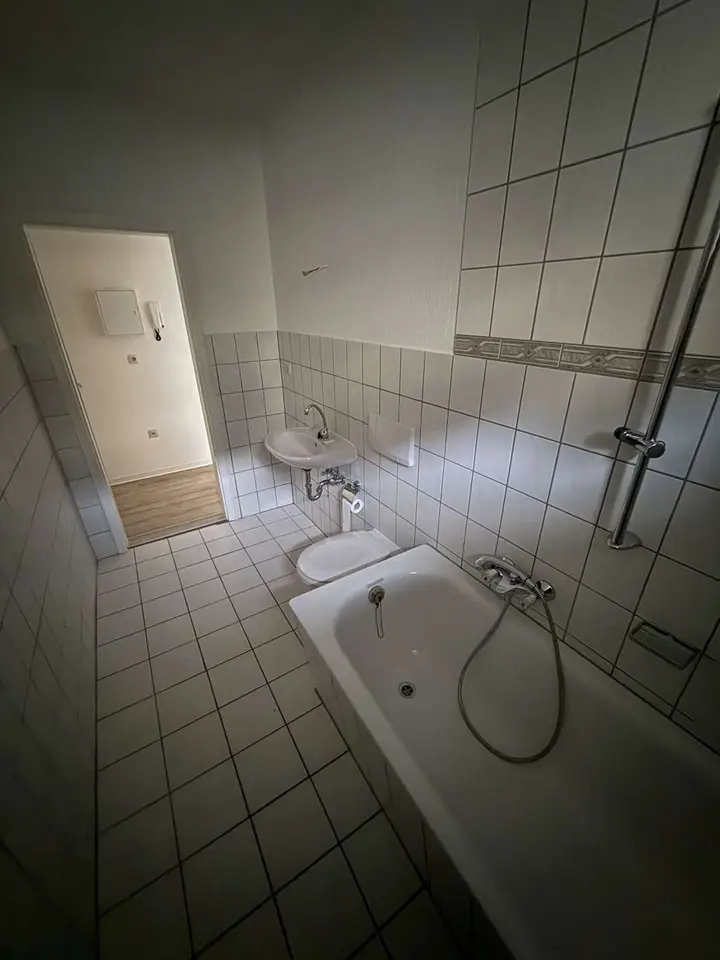 2 Zimmer Wohnung mit 45 m² in Plauen – Bild 9