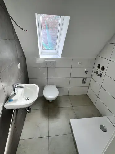 2 Zimmer Wohnung mit 60 m² in Karlsruhe – Bild 3