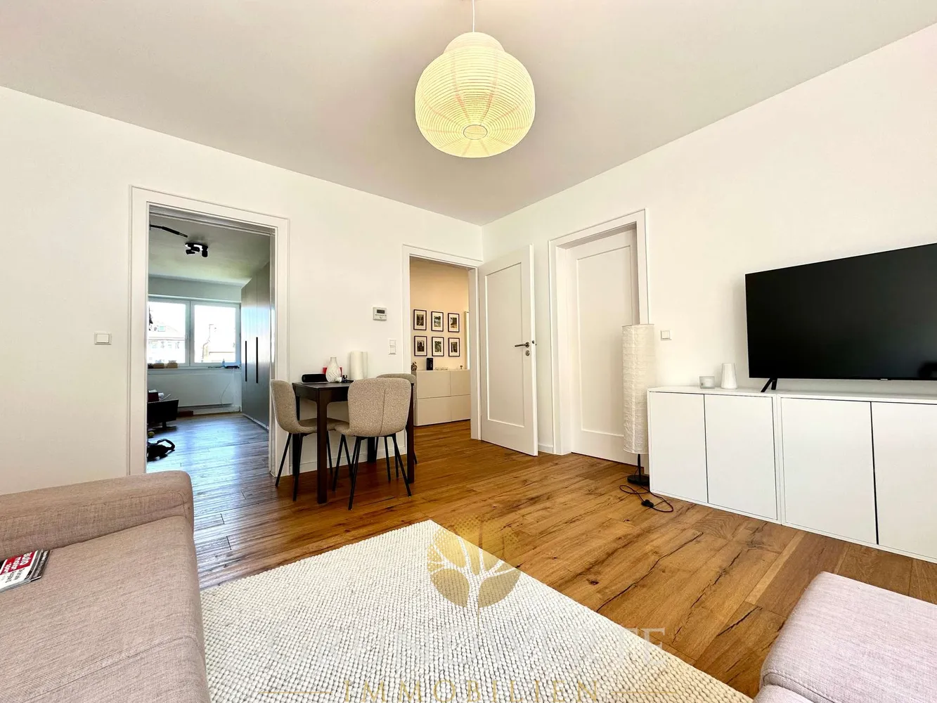 3 Zimmer Wohnung mit 85 m² in Stuttgart – Bild 2