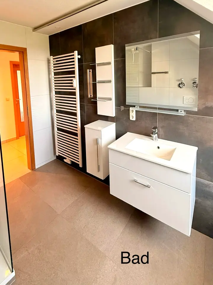 2 Zimmer Wohnung mit 60 m² in Plauen – Bild 6