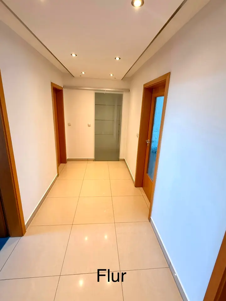 2 Zimmer Wohnung mit 60 m² in Plauen – Bild 8