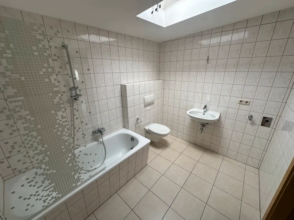 3 Zimmer Wohnung mit 76 m² in Gera – Bild 4