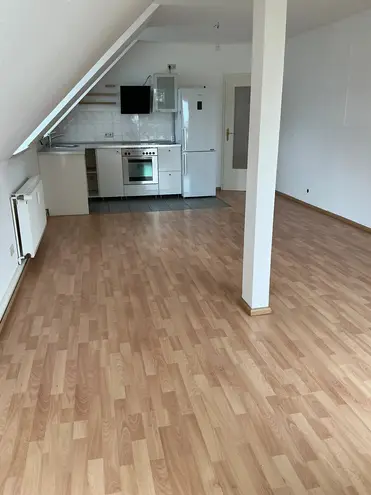 2 Zimmer Wohnung mit 55 m² in Dresden – Bild 2