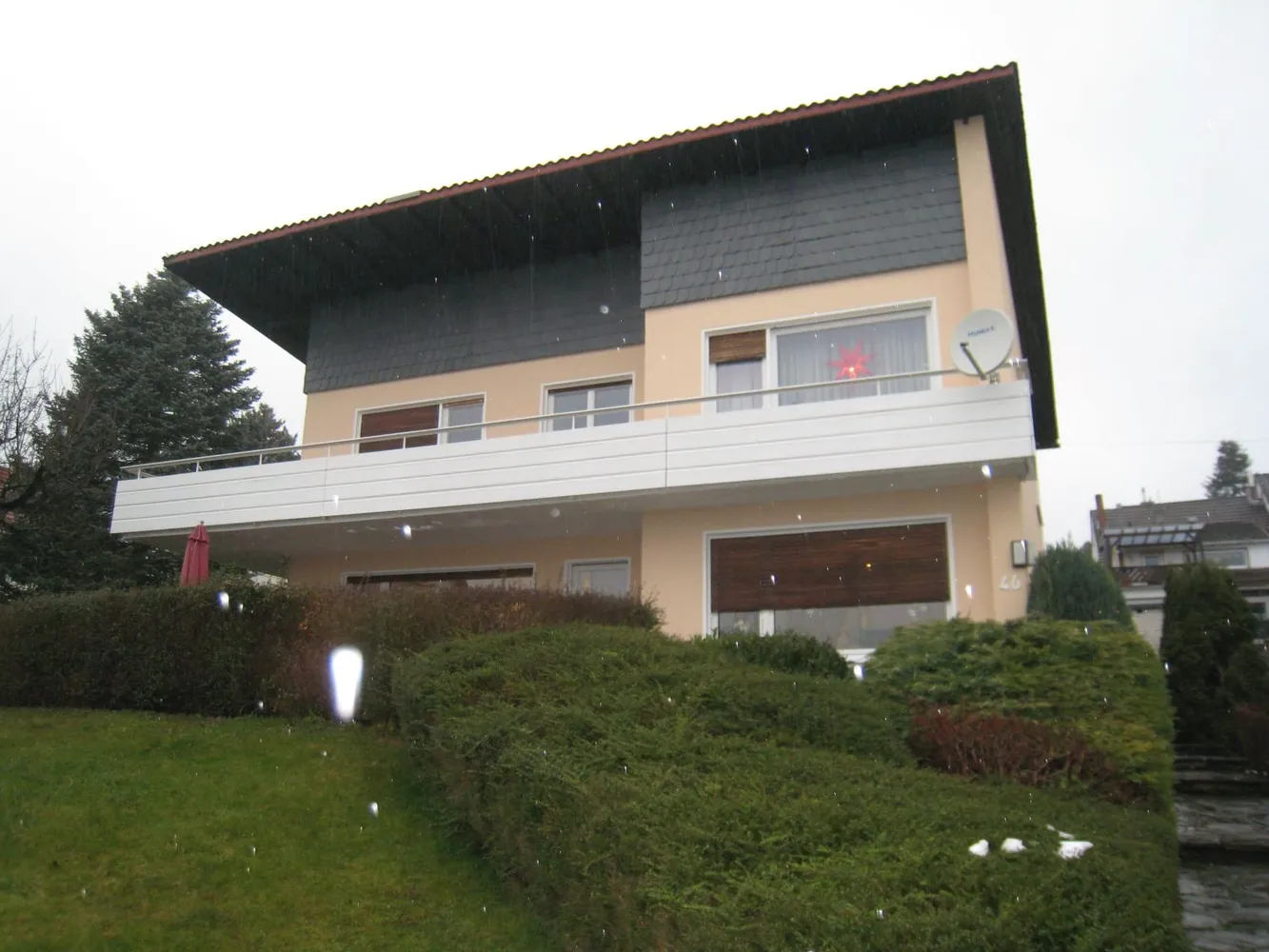 7 Zimmer Haus mit 190 m² in Bonn – Bild 1
