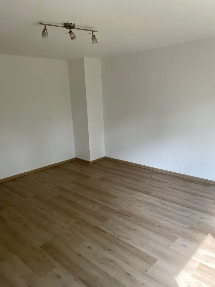 3 Zimmer Wohnung mit 75 m² in Siegen – Bild 1
