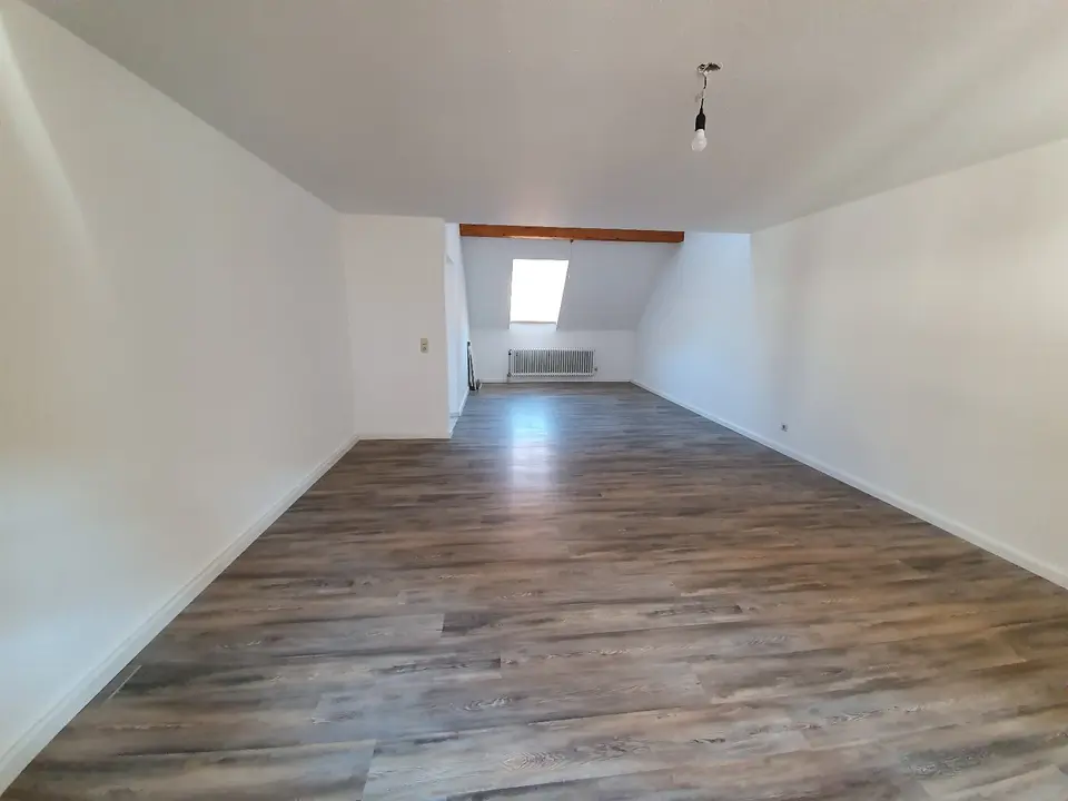 5 Zimmer Wohnung mit 122 m² in Waldshut-Tiengen – Bild 2