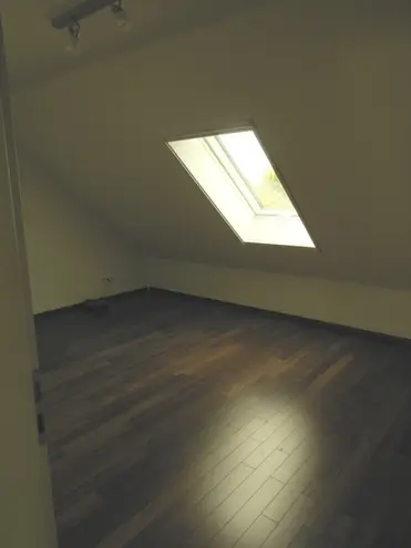 4 Zimmer Wohnung mit 98 m² in Rüsselsheim am Main – Bild 3