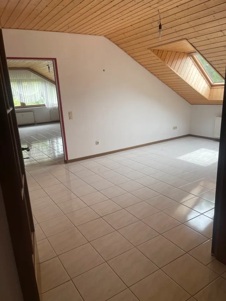 5 Zimmer Wohnung mit 140 m² in Worms – Bild 2