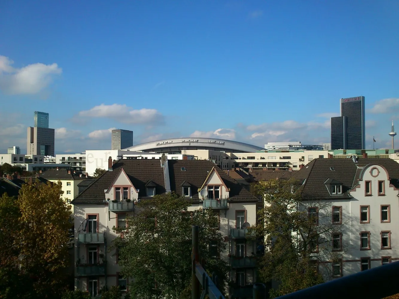 4 Zimmer Wohnung mit 125 m² in Frankfurt am Main – Bild 5