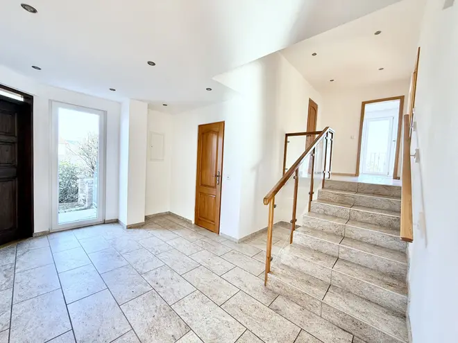 6 Zimmer Haus mit 169 m² in Wiesbaden – Bild 9