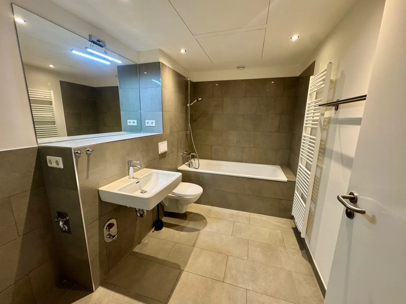 4 Zimmer Wohnung mit 96 m² in Norderstedt – Bild 4