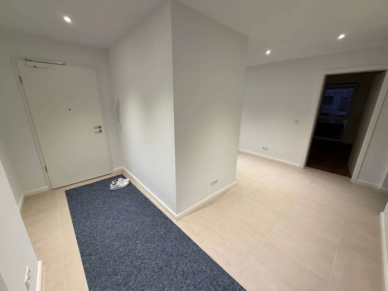 4 Zimmer Wohnung mit 99 m² in Lübeck – Bild 2