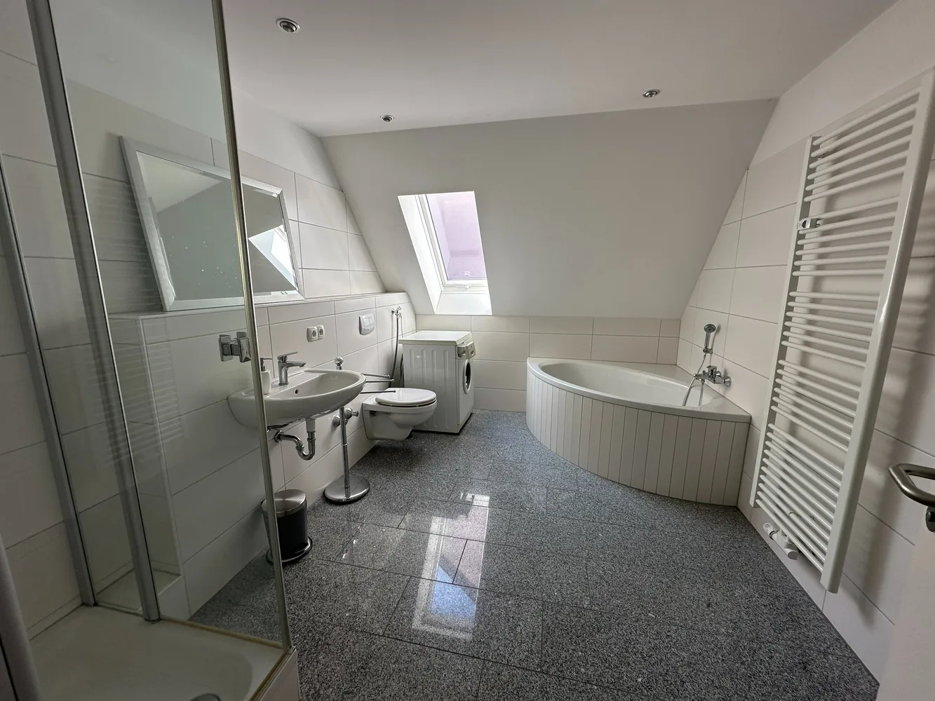 3 Zimmer Wohnung mit 113 m² in Coburg – Bild 9