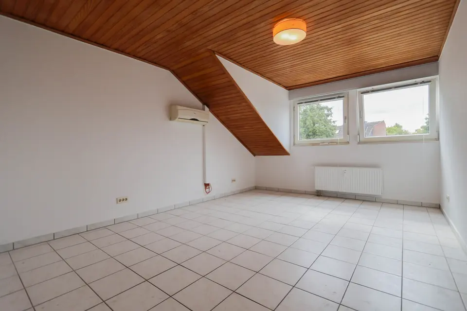 3 Zimmer Wohnung mit 101 m² in Kaarst – Bild 3