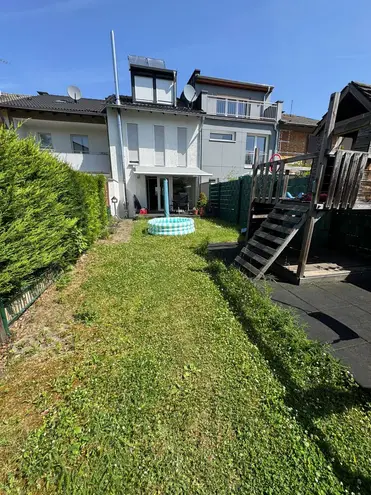 4 Zimmer Haus mit 130 m² in Köln – Bild 2