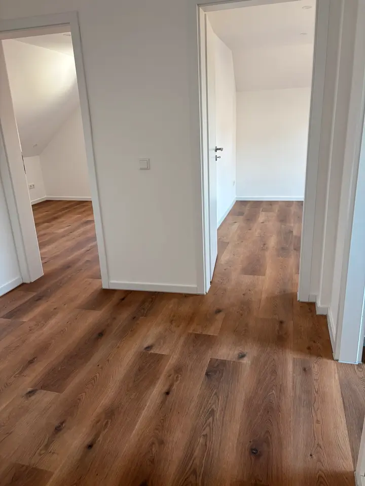 6 Zimmer Wohnung mit 100 m² in Kleve – Bild 7